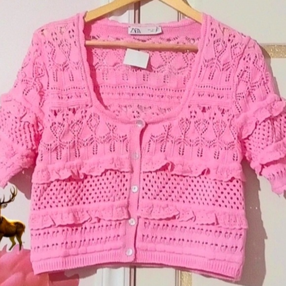 Zara Sweaters - Zara Pink Knit Cardigan with Button Front, size Large